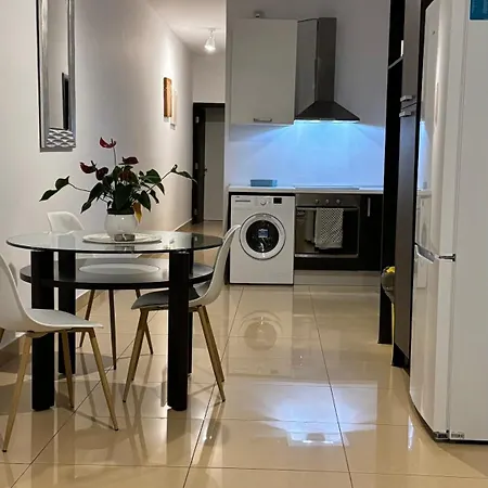Fp Spinola Whole Apartment - Free Wi-Fi Saint Julian's Exterior photo